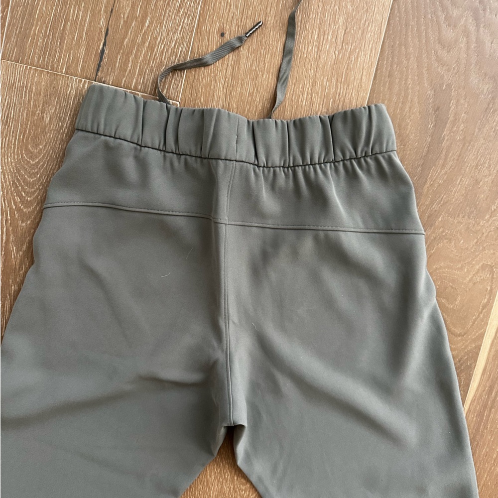 Lululemon Pant - Picture 8 of 8